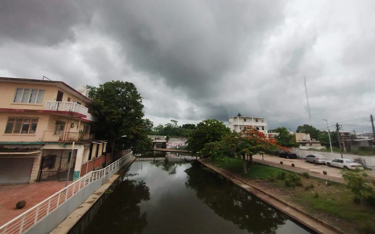 Pronostican jueves de chubascos y cielo nublado en Tampico  Yadira Hernández